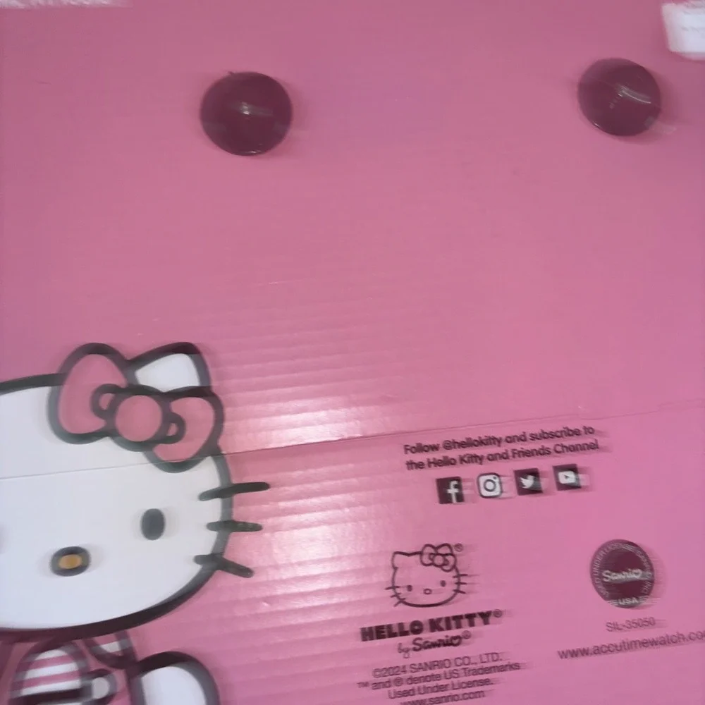 Hello Kitty Wall Clock Sanrio Pink‎ Metallic Analog HK1330BX 14IN New in Box